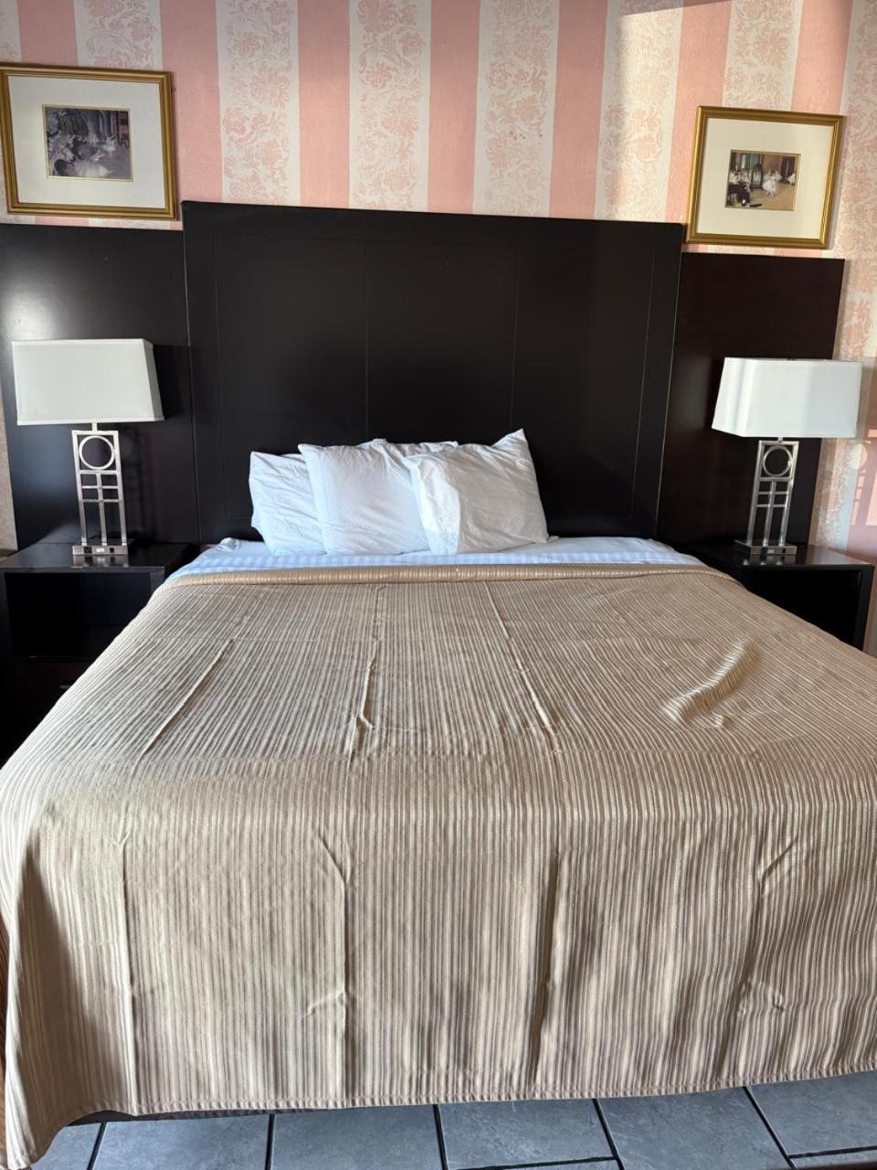 Cinderella Motel Hollister Ngoại thất bức ảnh